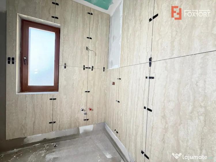 Casă cu 5 camere cu Teren 348 Mp în Săcălaz