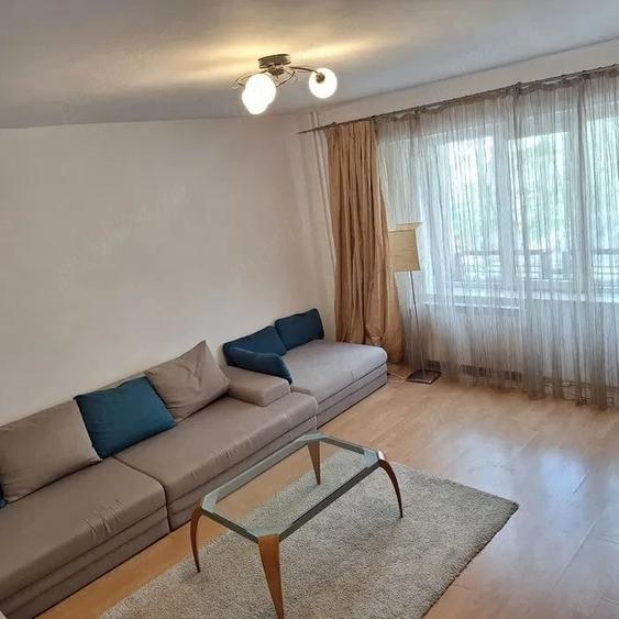 Apartament cu 2 camere decomandat în Timpuri Noi
