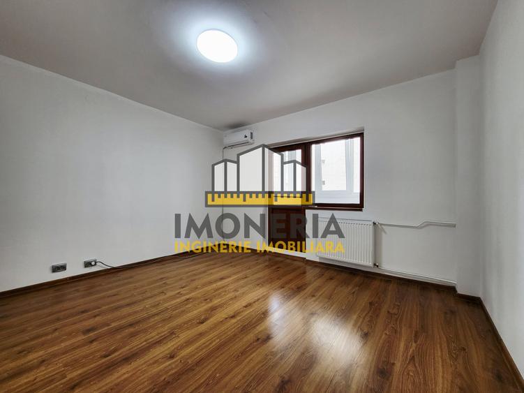 Birou, de 76.48999786377 mp, în Nerva Traian