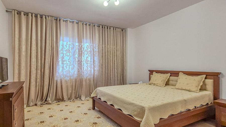Apartament cu 2 camere semidecomandat în Răcădău