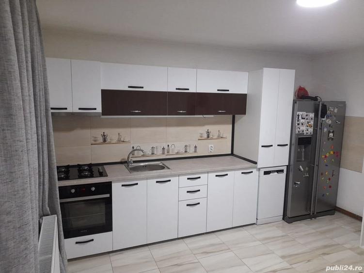 Casă cu 6 camere în Bălăceanca