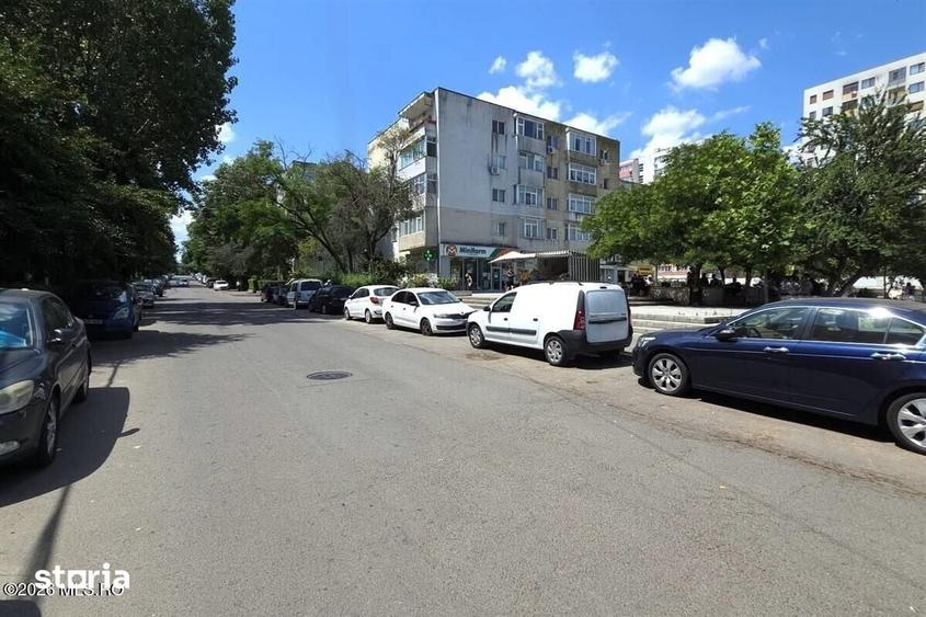 Apartament cu 3 camere decomandat în Tomis Nord