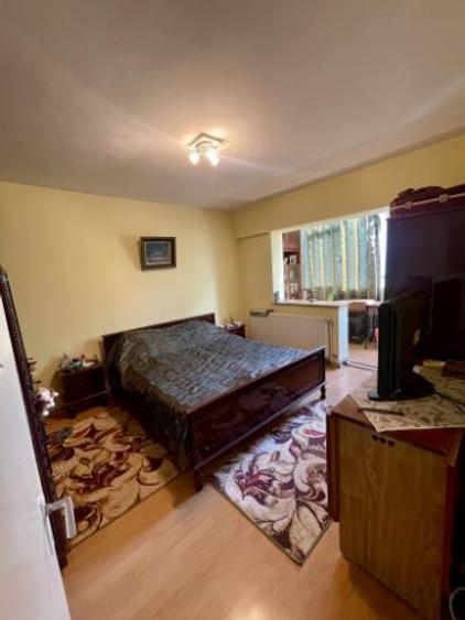 Apartament cu 3 camere decomandat în Dacia - 6