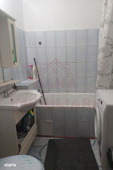 Apartament cu 2 camere decomandat în Caransebeș