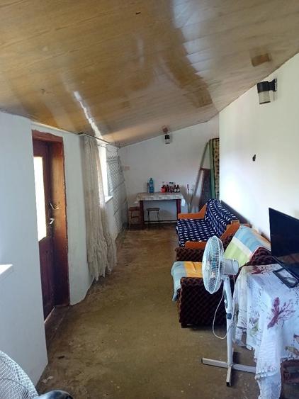 Casă cu 2 camere în Central