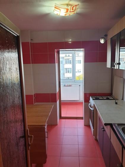 Apartament cu 3 camere decomandat în Țiglina 3
