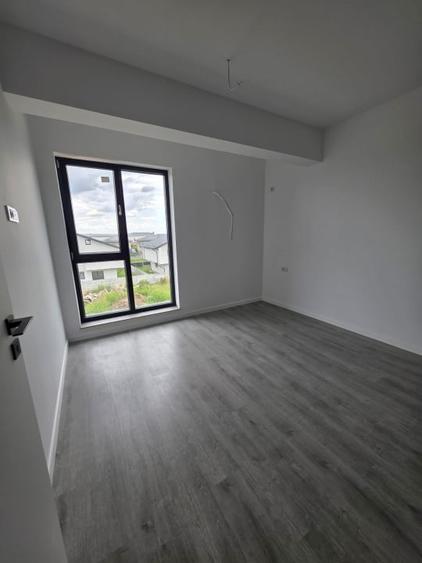 Apartament cu 2 camere decomandat în Bragadiru