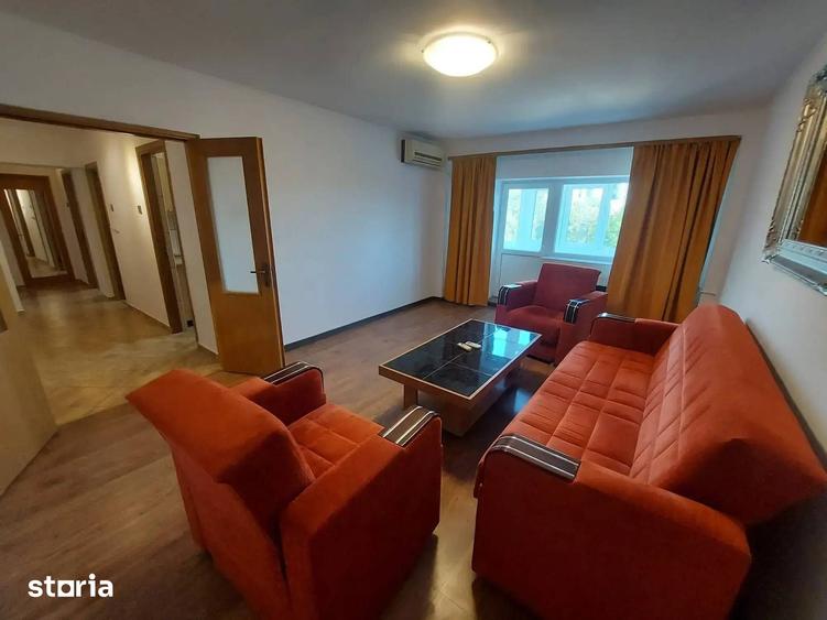 Apartament cu 2 camere decomandat în Victoriei