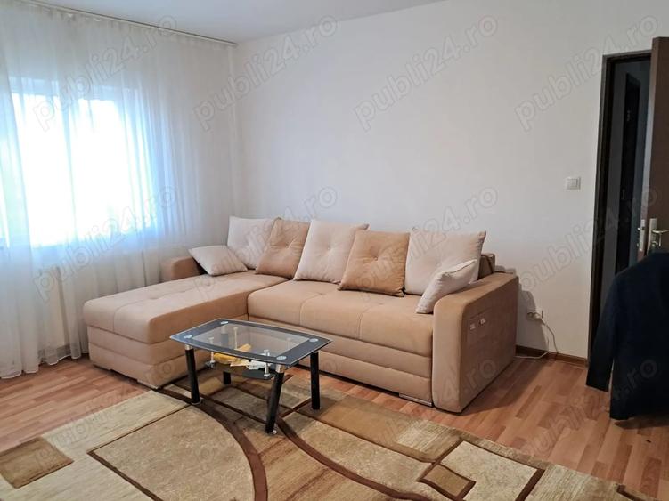 Apartament cu 2 camere semidecomandat în Vitrometan