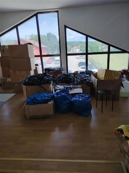 Spațiu comercial, de 350 mp, în Central