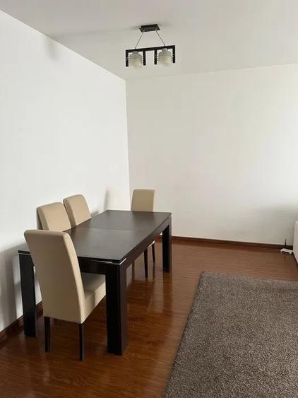Apartament cu 2 camere decomandat, mobilat în Păcii