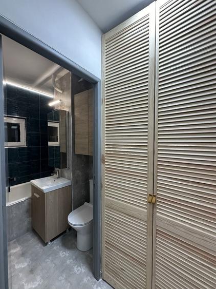 Apartament cu 2 camere semidecomandat în Calea București