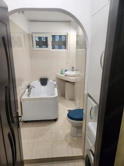 Apartament cu 3 camere semidecomandat, mobilat în Brâncoveanu