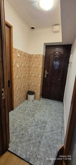 Garsonieră decomandată în Nord