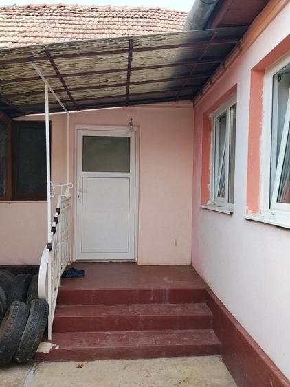 Garsonieră decomandată în Micălaca