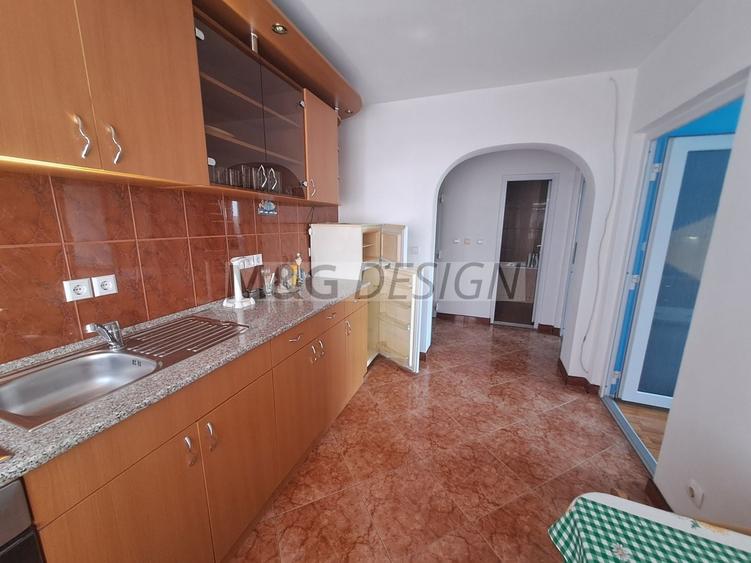 Apartament cu 2 camere în Aradului