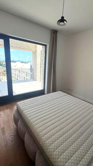 Apartament cu 4 camere, mobilat în Pipera