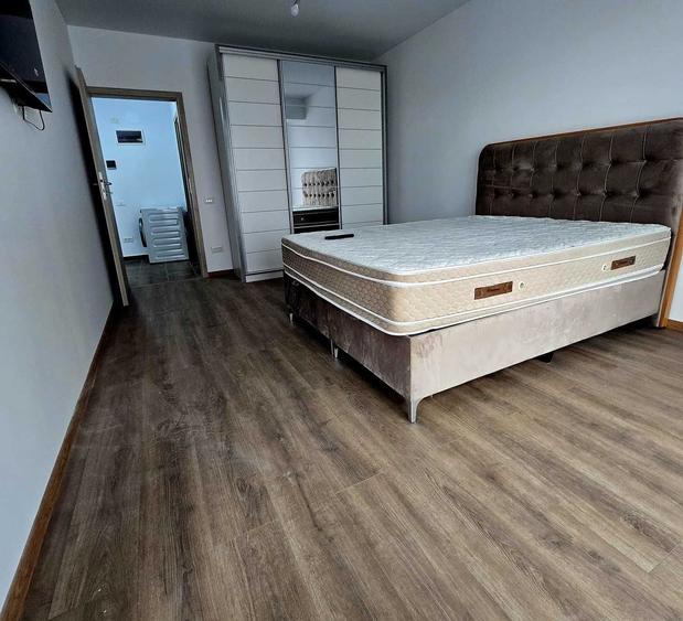 Garsonieră decomandată în Vitan