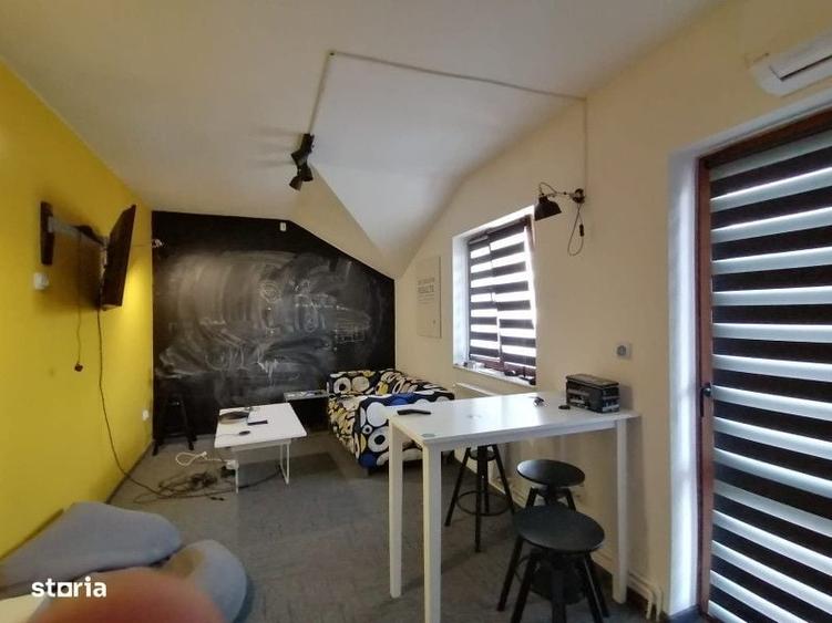 Casă cu 4 camere în Bună Ziua