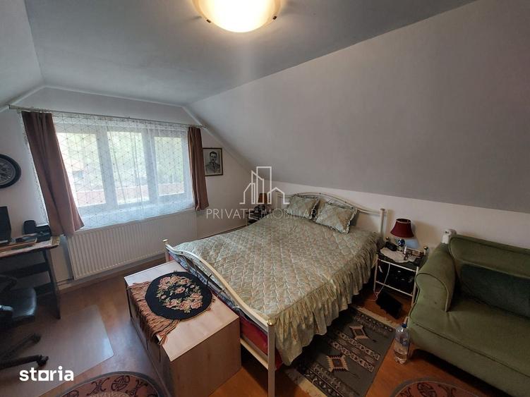 Casă cu 4 camere cu Teren 1000 Mp în Central