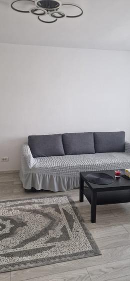Apartament cu 2 camere decomandat în Colentina