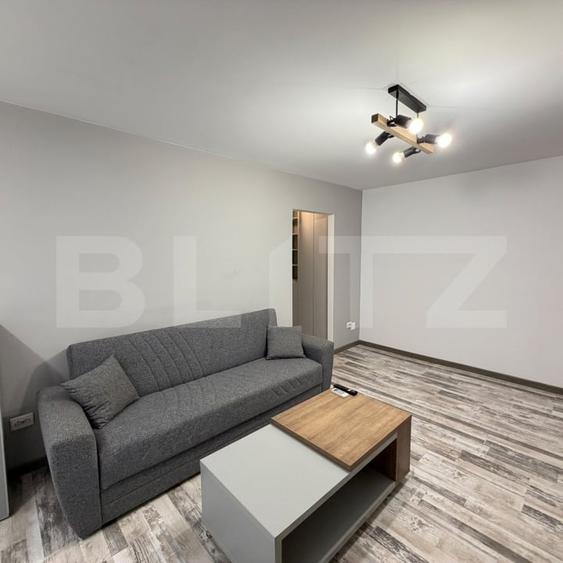 Apartament cu 2 camere semidecomandat, mobilat în George Enescu