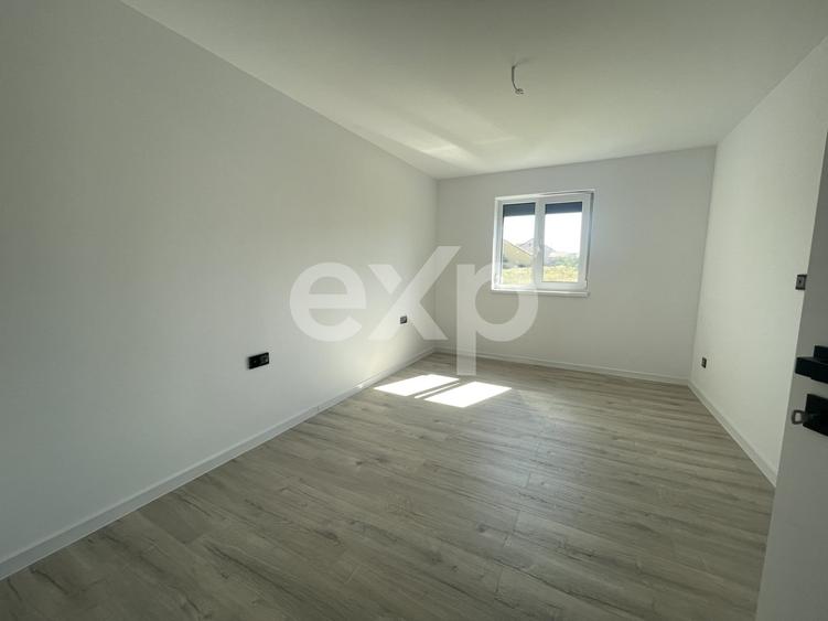 Apartament cu 2 camere semidecomandat în Banat