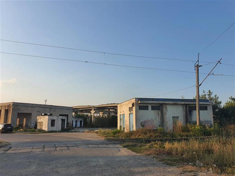 Spațiu industrial, de 3,000 mp, în Giulești