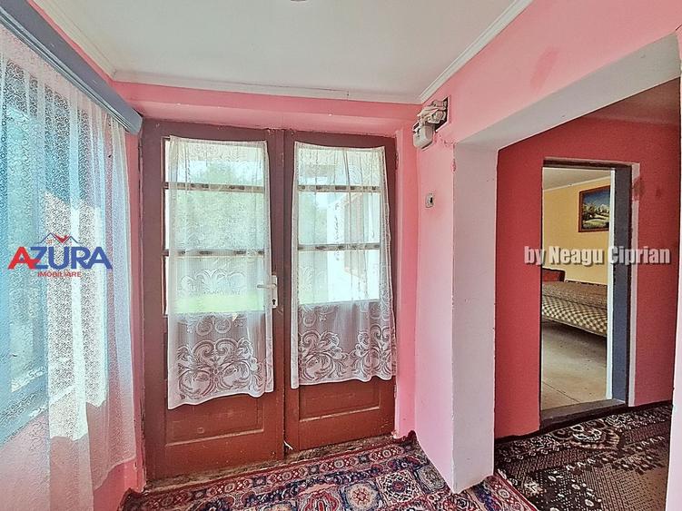 Casă individuală cu 3 camere cu Canalizare în Recea