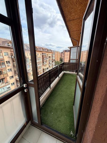 Apartament cu 3 camere decomandat în Militari