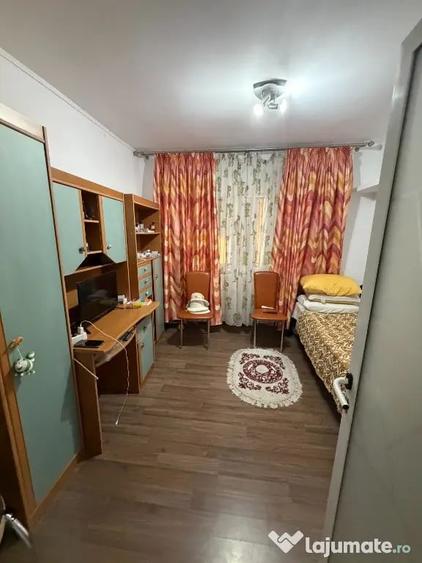 Apartament 3 camere,strada Mircea Voda,etaj 2 - 11