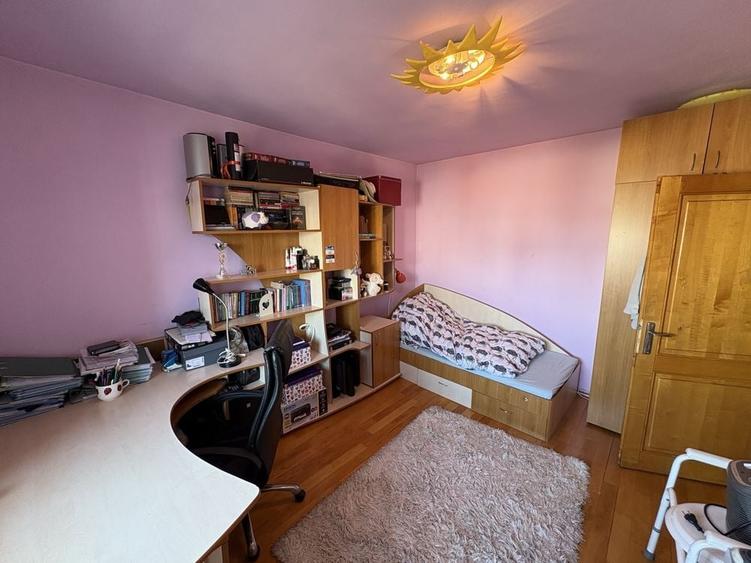 Apartament cu 3 camere decomandat în Mănăștur