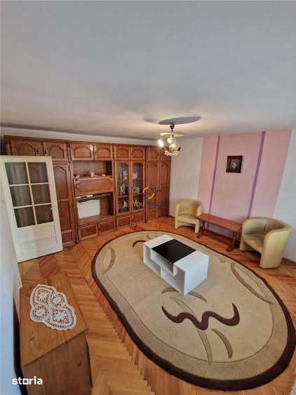 Apartament cu 2 camere decomandat în Steaua