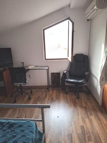 Casă individuală cu 6 camere cu Canalizare în Poiana Câmpina