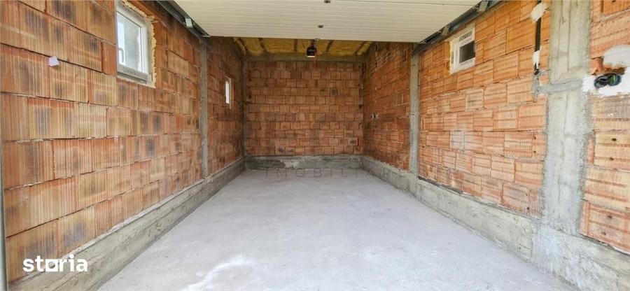 Casă cu 5 camere cu Teren 500 Mp în Nojorid
