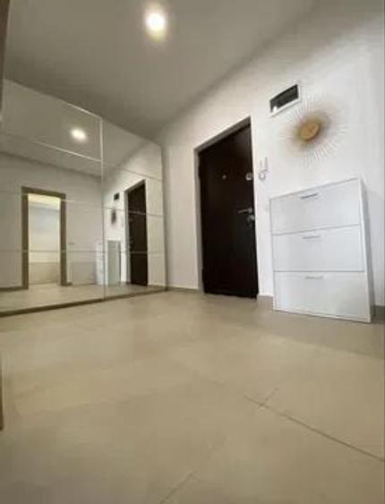 Apartament cu 2 camere semidecomandat, mobilat în Politehnica