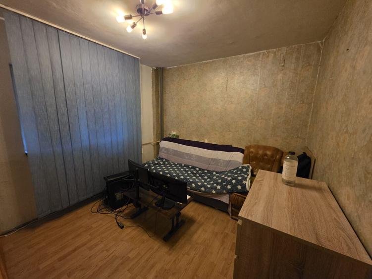 Apartament cu 2 camere decomandat, mobilat în Vitan