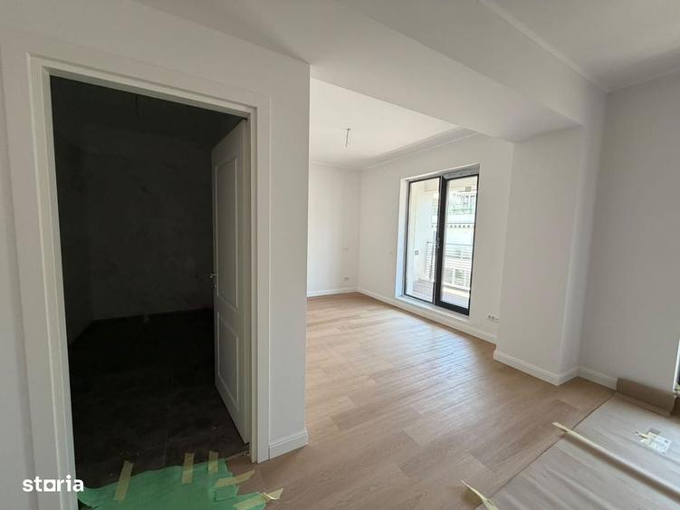 Apartament cu 4 camere în Herăstrău