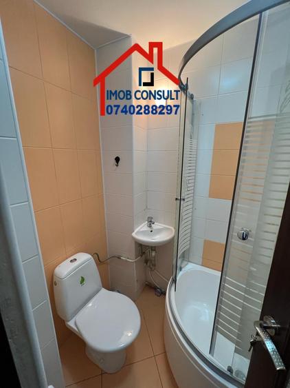 Apartament cu 3 camere decomandat în Bistrița Lac