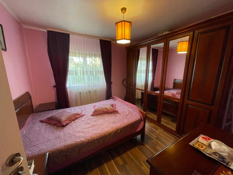 Apartament cu 2 camere decomandat în Inel I