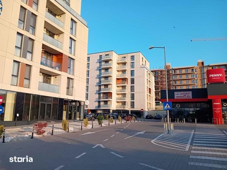 Apartament cu 3 camere decomandat în Centura