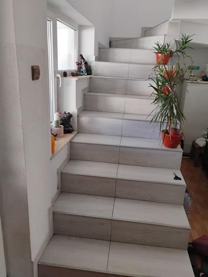 Casă cu 4 camere în Glâmbocu