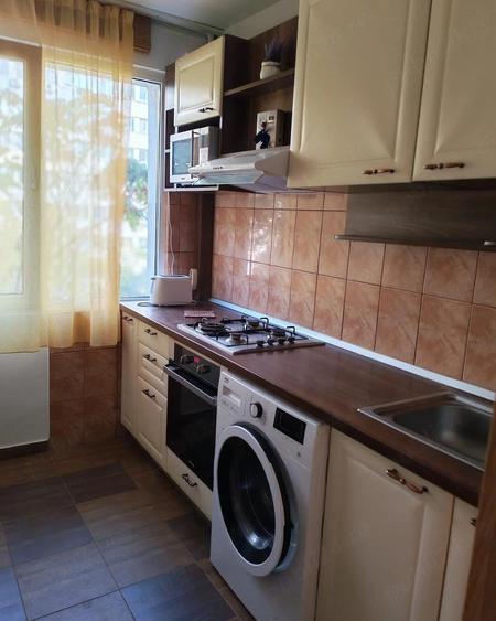 Apartament cu 2 camere decomandat, mobilat în Dristor