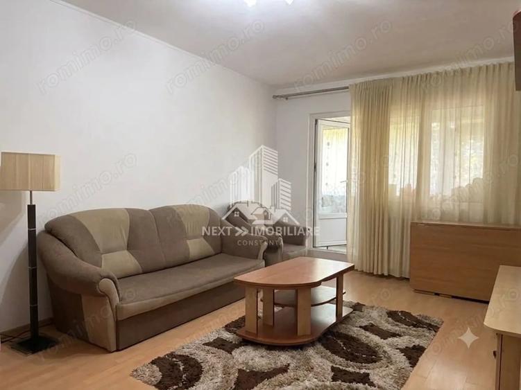 Apartament cu 3 camere semidecomandat în City Park Mall