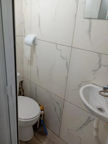 Garsonieră decomandată în Podul de Piatră