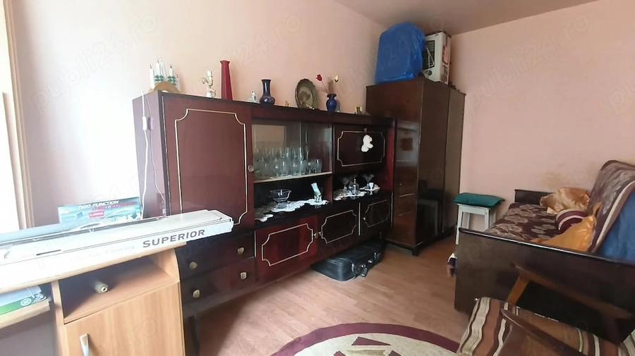 Apartament cu 2 camere semidecomandat în Dacia