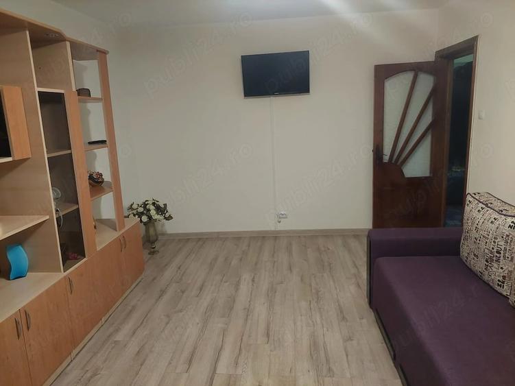 Apartament cu 2 camere decomandat în Micro 14