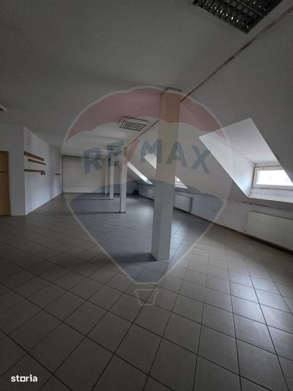 Spațiu comercial, de 550 mp, în Ultracentral