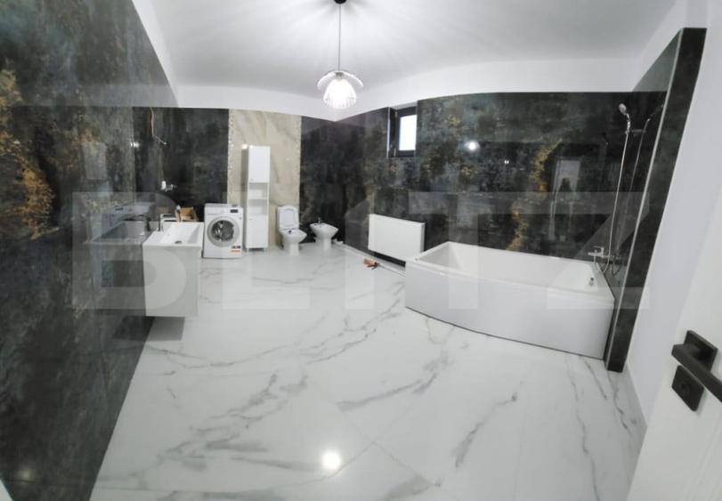 Casă cu 4 camere cu Teren 345 Mp în Valea Adâncă