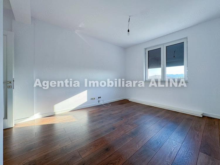 Apartament cu 2 camere decomandat în 22 Decembrie